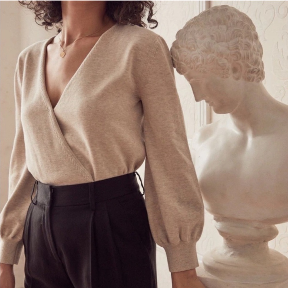 Vetta Capsule The Classic Wrap Sweater